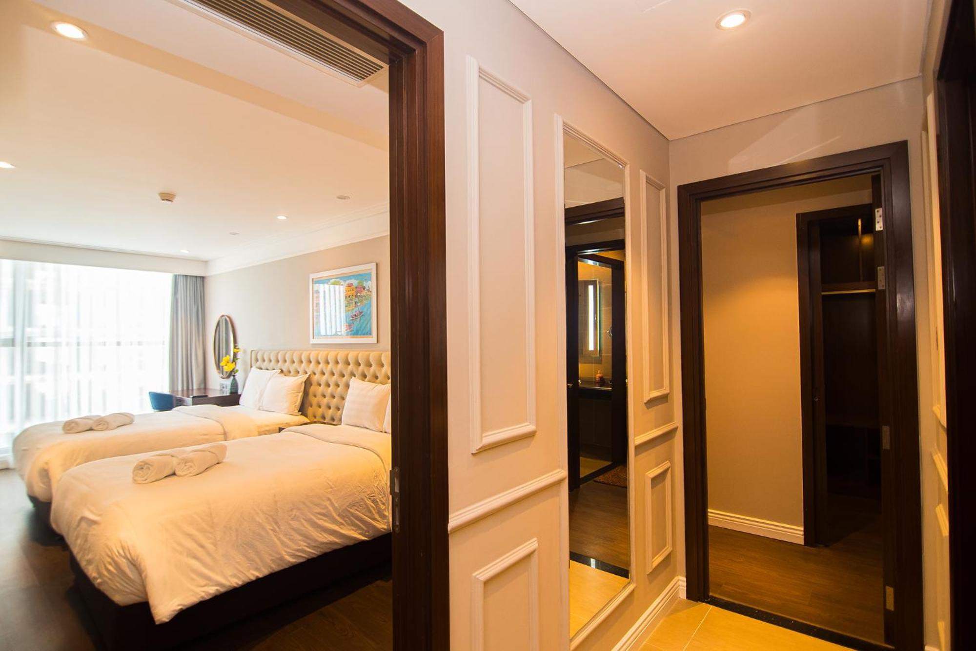 Luxury Apt Opposite Mykhe Beach Da Nang Bagian luar foto