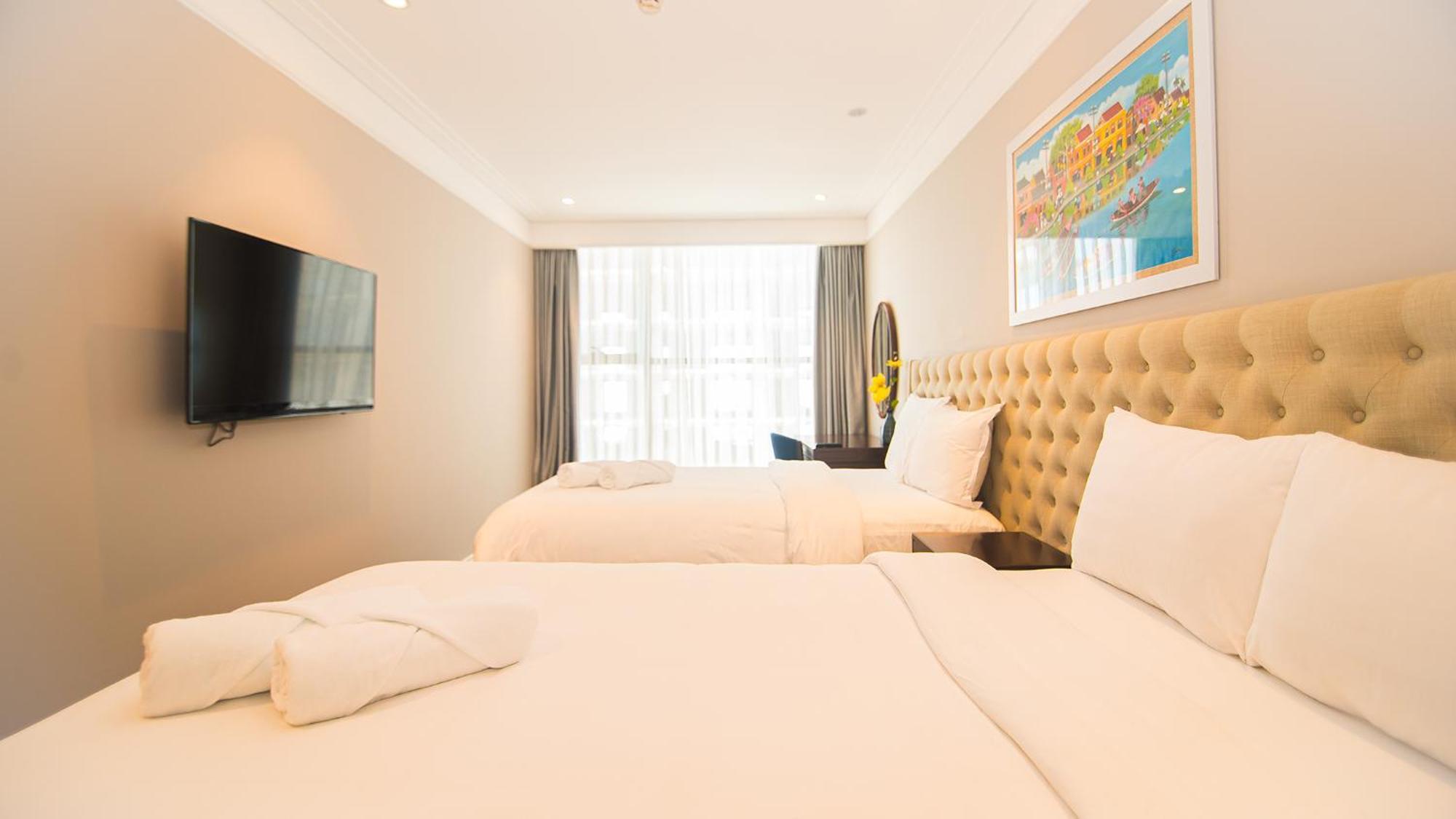 Luxury Apt Opposite Mykhe Beach Da Nang Bagian luar foto